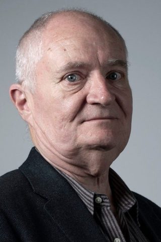 Jim Broadbent, photo 1 of 3