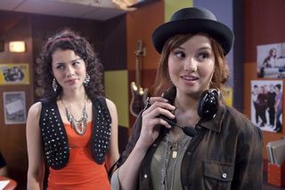 Radio Rebel still 7