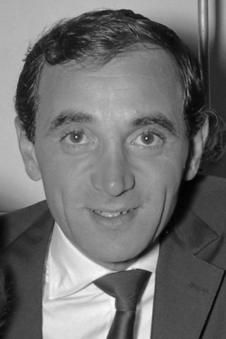 Charles Aznavour, photo 3 of 3