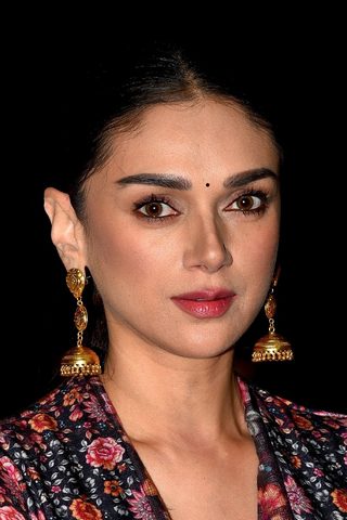 Aditi Rao Hydari, photo 1 of 3
