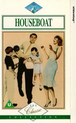 Houseboat still 3