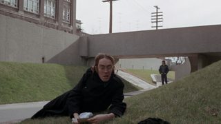 Crimes of the Future still 3
