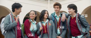 Misfit #EresOTeHaces still 8
