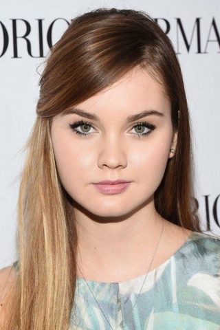 Liana Liberato, photo 1 of 3