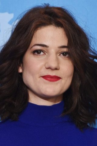Esther Garrel, photo 1 of 3