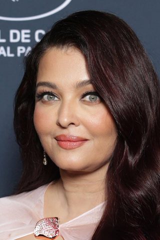 Aishwarya Rai Bachchan, photo 3 of 3