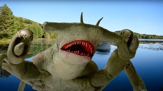 Cocaine Shark still 3