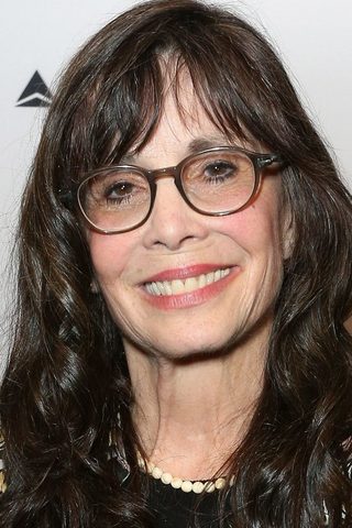 Talia Shire, photo 2 of 3