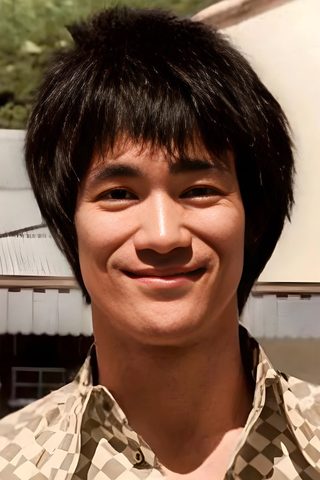 Bruce Lee, photo 3 of 3
