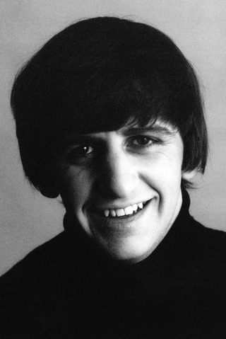 Ringo Starr, photo 2 of 3