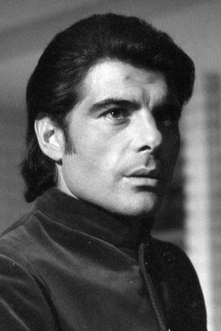 Juan Luis Galiardo, photo 2 of 3
