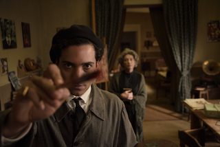 Amadeo still 6