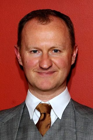 Mark Gatiss, photo 1 of 3