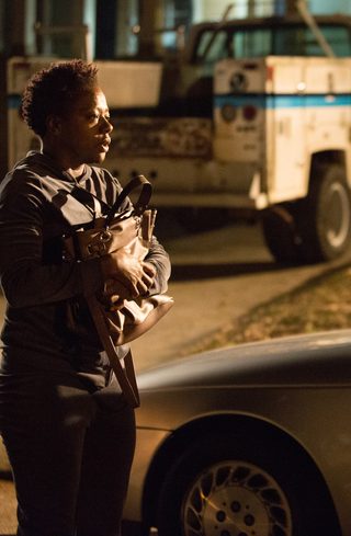 Lila & Eve still 8