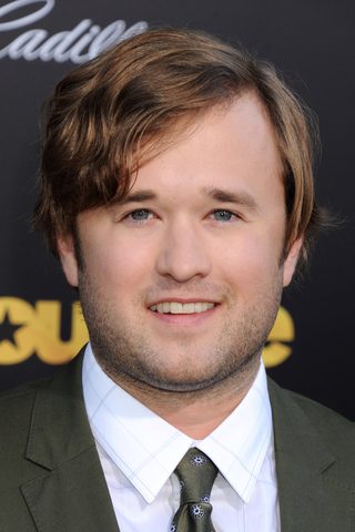 Haley Joel Osment, photo 2 of 3