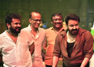 Thudarum still 8