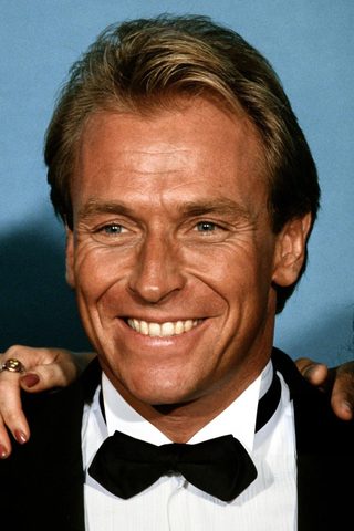 Corbin Bernsen, photo 1 of 3