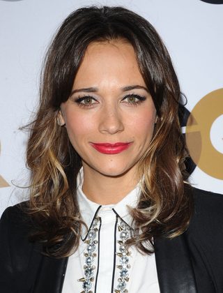 Rashida Jones, photo 1 of 3
