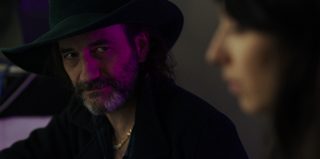 Inès still 8