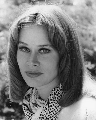 Airport 1975 still 7