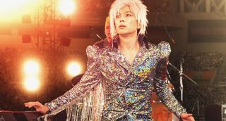 Love & Peace still 7