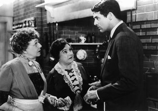 Arsenic and Old Lace still 8