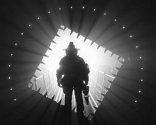 Event Horizon still 6