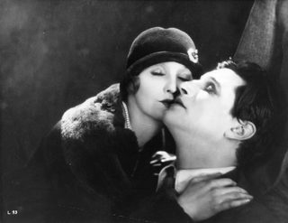 The Lodger: A Story of the London Fog still 6