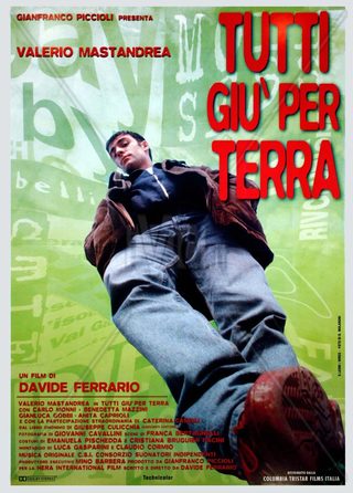 Tutti giù per terra still 6
