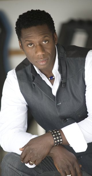Hakeem Kae-Kazim, photo 2 of 3