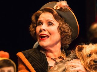 Imelda Staunton, photo 2 of 3