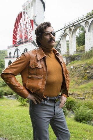 Mindhorn still 5