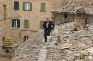 Quantum of Solace still 4