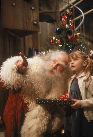 One Magic Christmas still 6