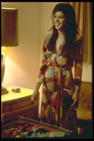 Slums of Beverly Hills still 4