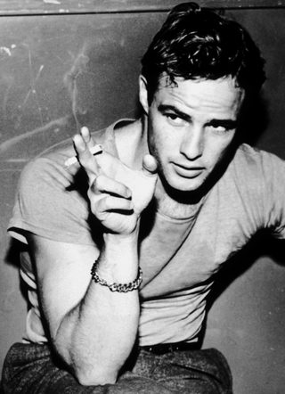 Marlon Brando, photo 2 of 3