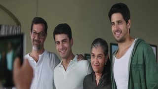 Kapoor & Sons still 6