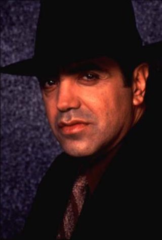 Bullets Over Broadway still 3