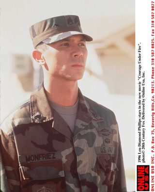 Courage Under Fire still 7