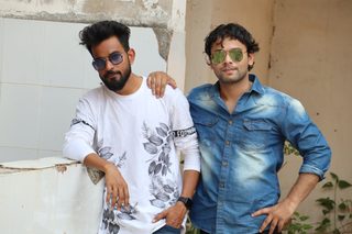 Addiction still 6