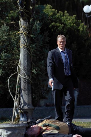 Icarus still 8