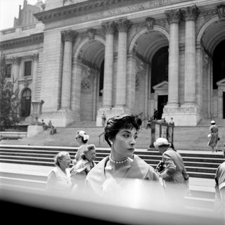 Finding Vivian Maier still 7