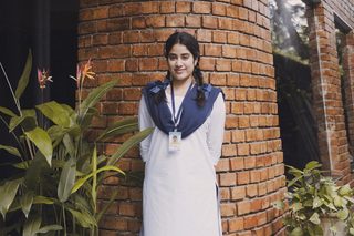 Mili still 6