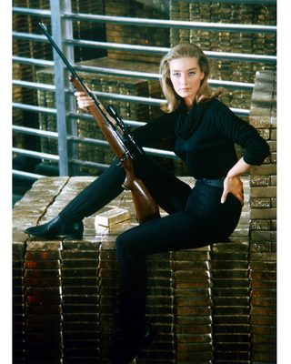 Goldfinger still 5