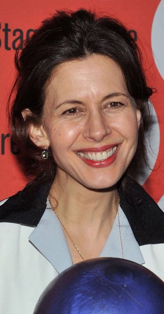 Jessica Hecht, photo 3 of 3