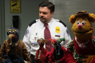 A Muppets Christmas: Letters to Santa still 3