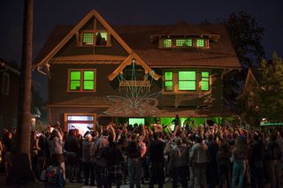 Neighbors still 5