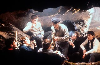 Dead Poets Society still 8