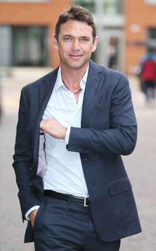 Dougray Scott, photo 1 of 3