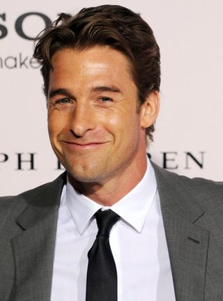 Scott Speedman, photo 1 of 3